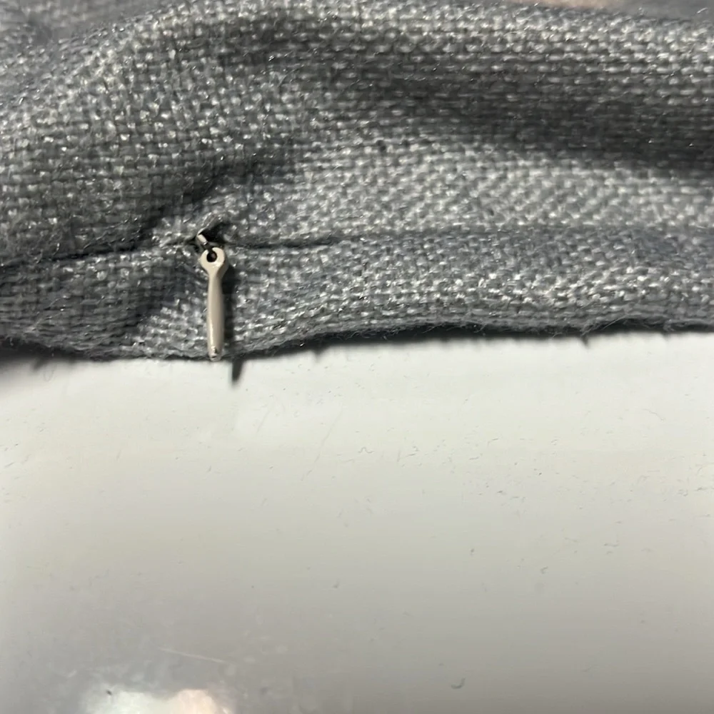 Sunflower 🌻 2 Sunflower Pillow Covers 18 X 18 - Picture 3 of 3